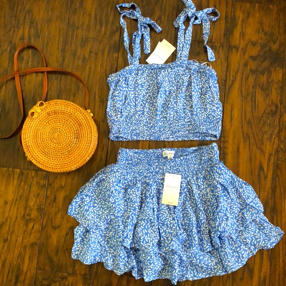 Dresses & Skirts - Two Piece Skirt Set